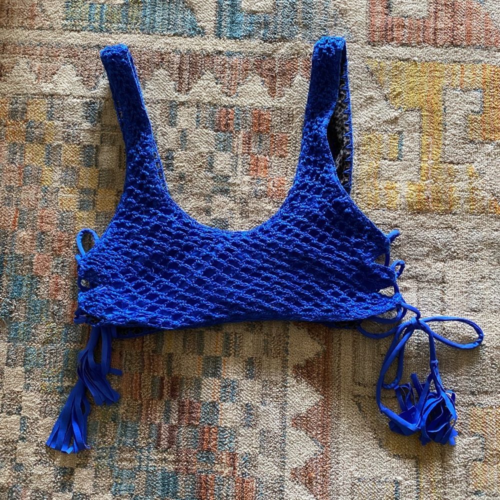 Acacia Crochet Hunter Bikini Top in Royal